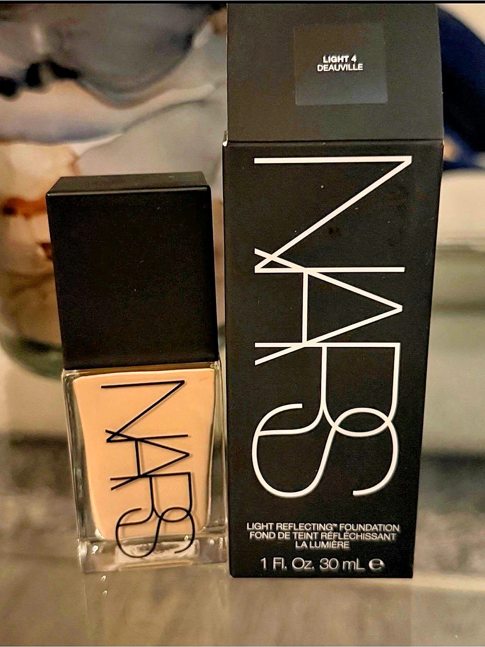NARS Light Reflecting Advanced Skincare Foundation Deauville L4 Beige 1 fl oz